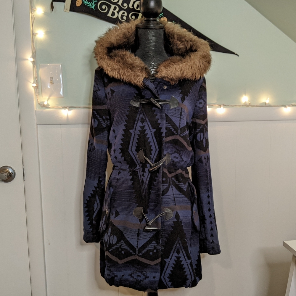 BB Dakota Bostwick Aztec Southwestern Faux Fur Hood Coat / Blue